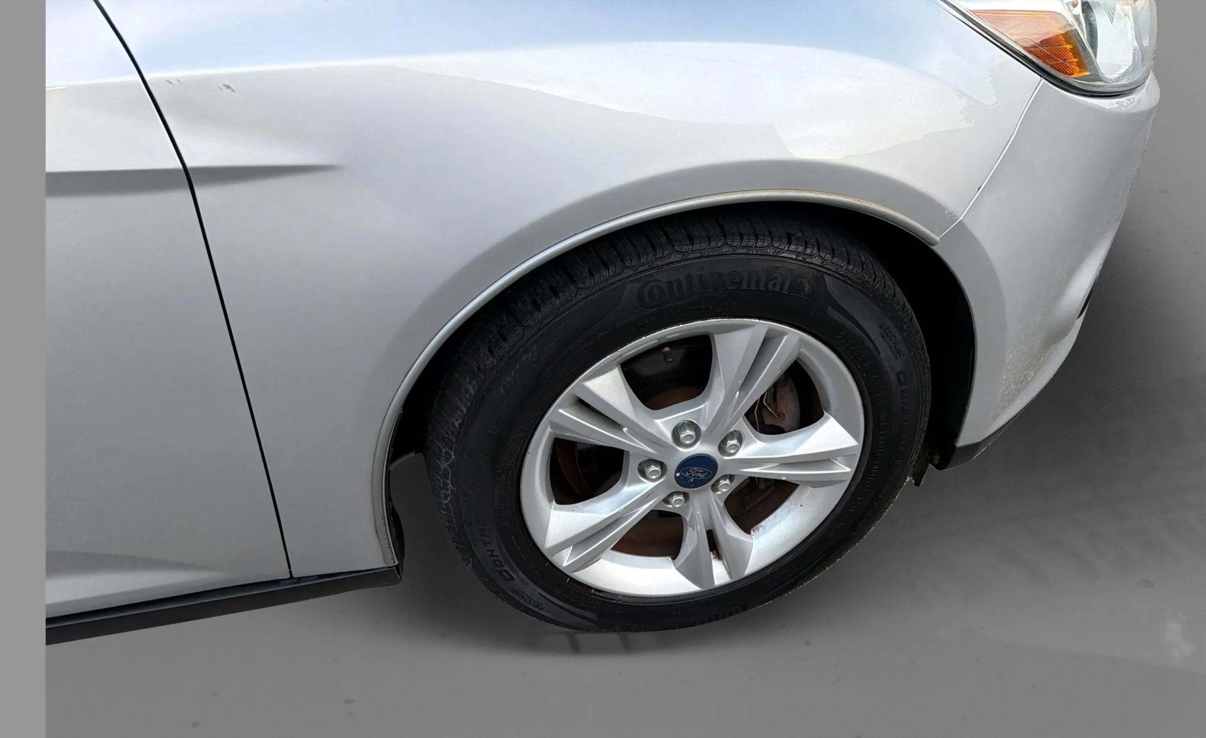 Used 2014 Ford Focus SE FWD image 24