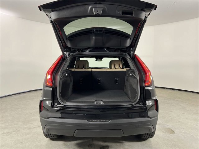 Certified 2024 Cadillac XT4 Luxury w/ Cold Weather Package image 26