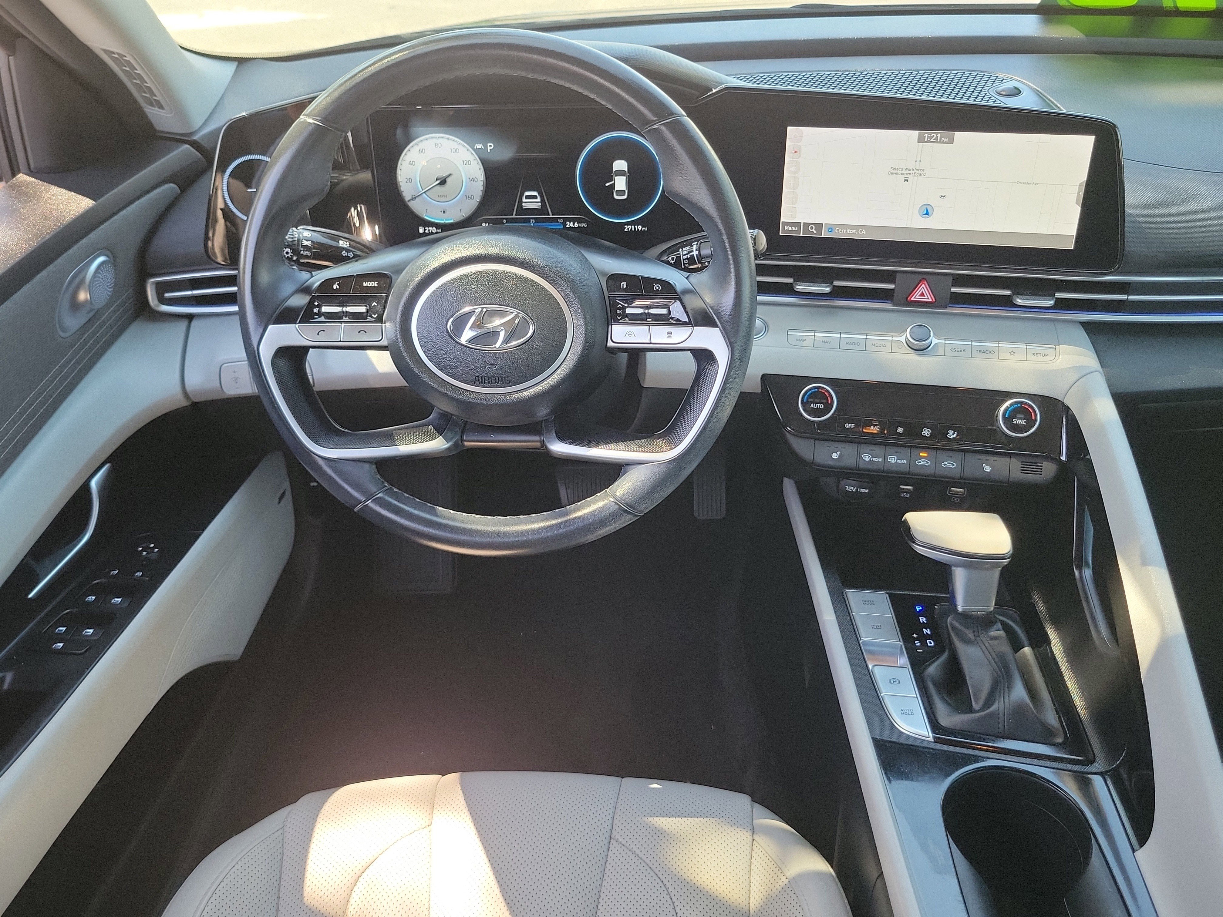 Certified 2023 Hyundai Elantra Limited image 8
