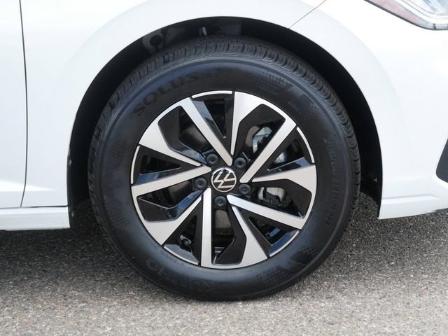 Certified 2025 Volkswagen Jetta S FWD image 9