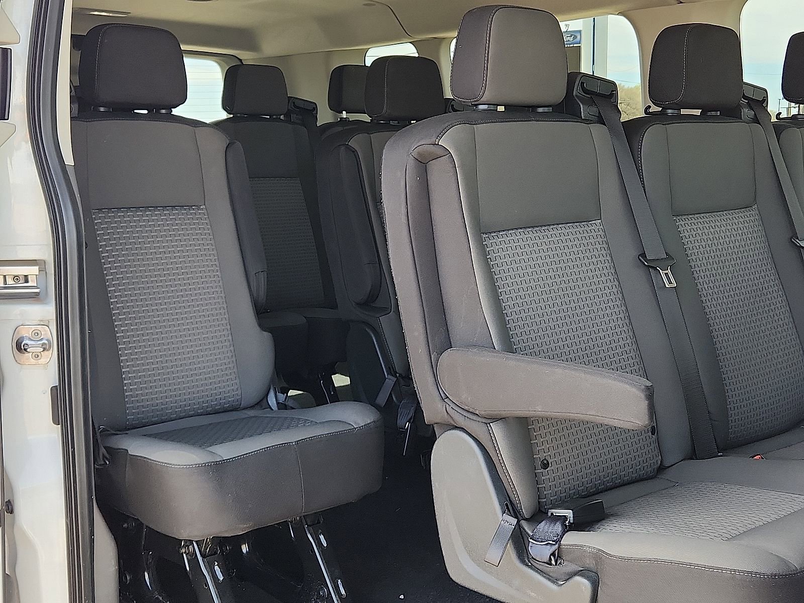 Used 2024 Ford Transit 350 XLT image 9