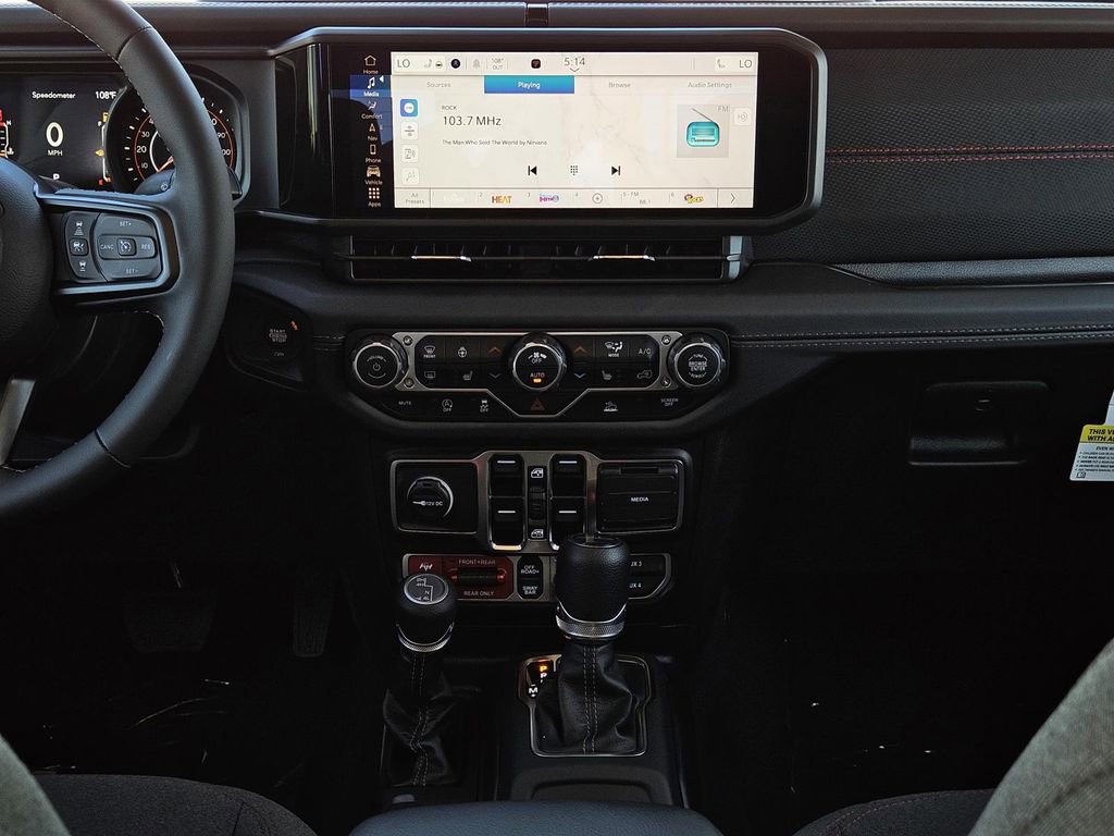 New 2025 Jeep Gladiator Rubicon w/ Convenience Group image 24