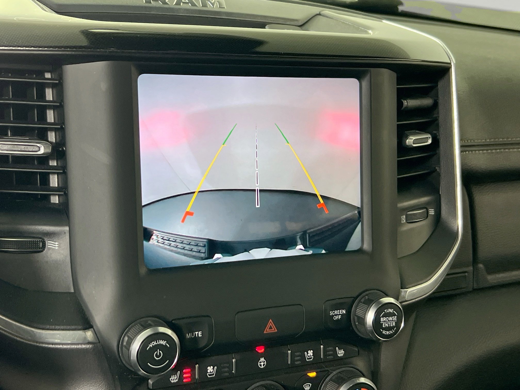 Used 2022 RAM 1500 Laramie w/ Sport Appearance Package image 13