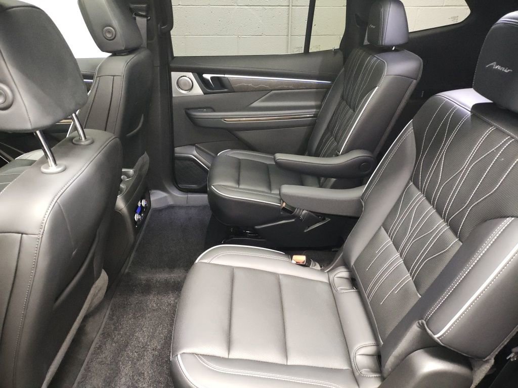Certified 2025 Buick Enclave Avenir w/ Trailering Package, 5000 lbs. image 28
