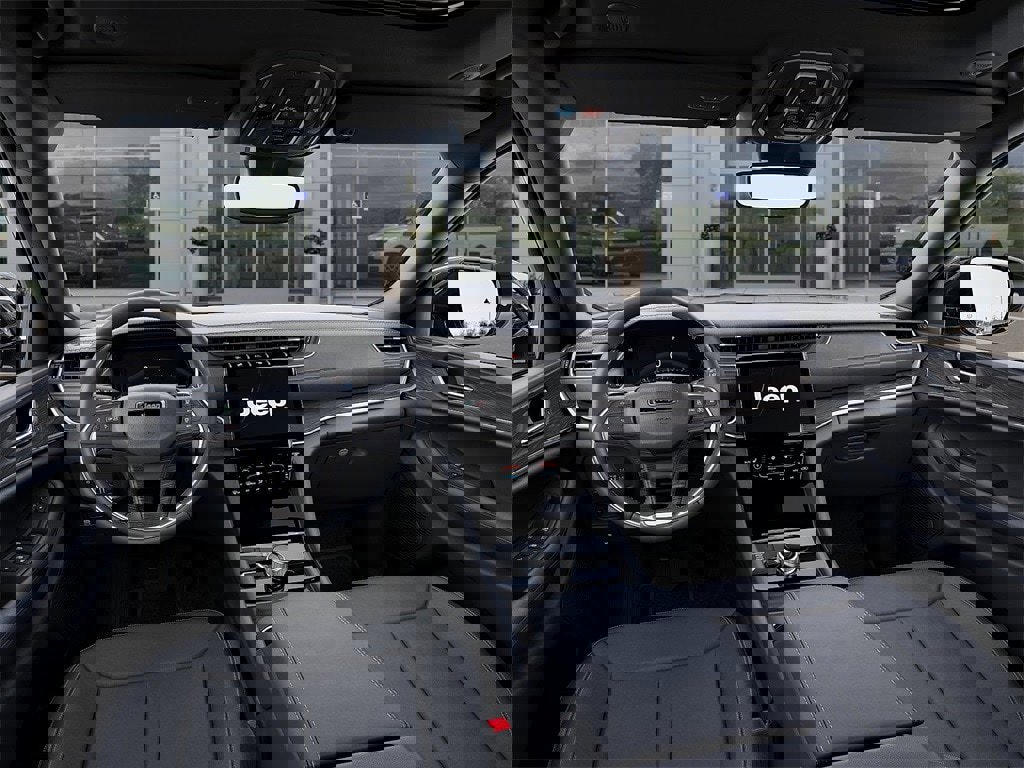 New 2025 Jeep Grand Cherokee L Limited image 14