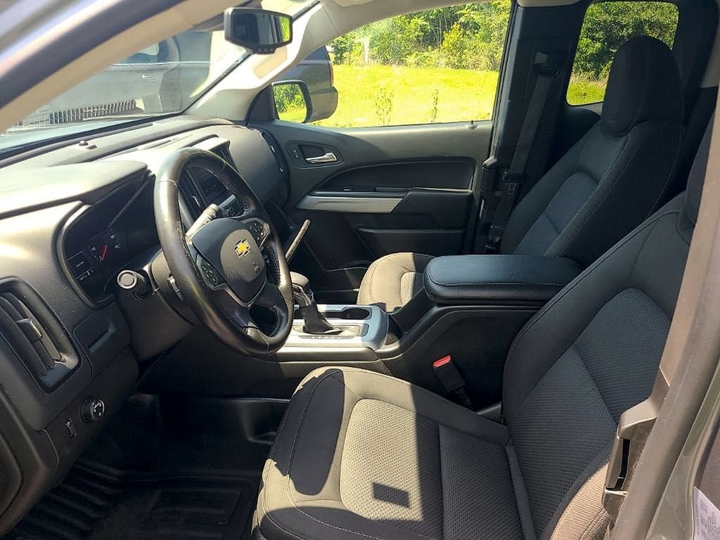 Certified 2022 Chevrolet Colorado LT w/ Fleet Safety Package RWD image 25