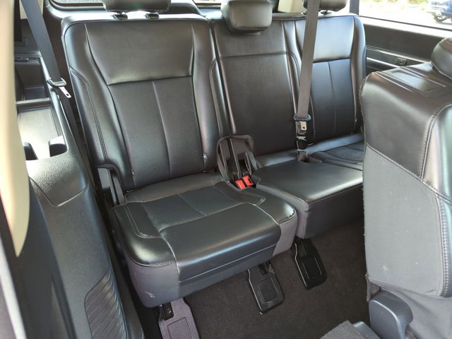 Used 2024 Ford Expedition Max XLT AWD/4WD image 19