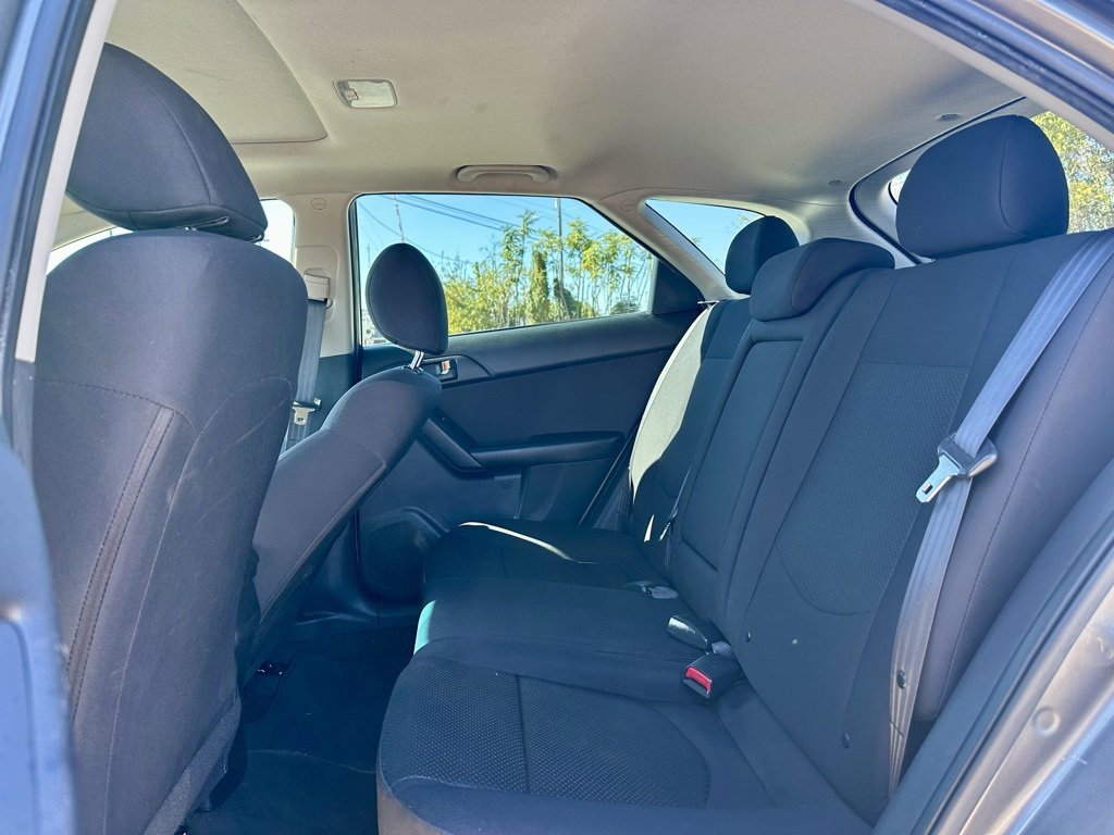 Used 2012 Kia Forte EX image 11