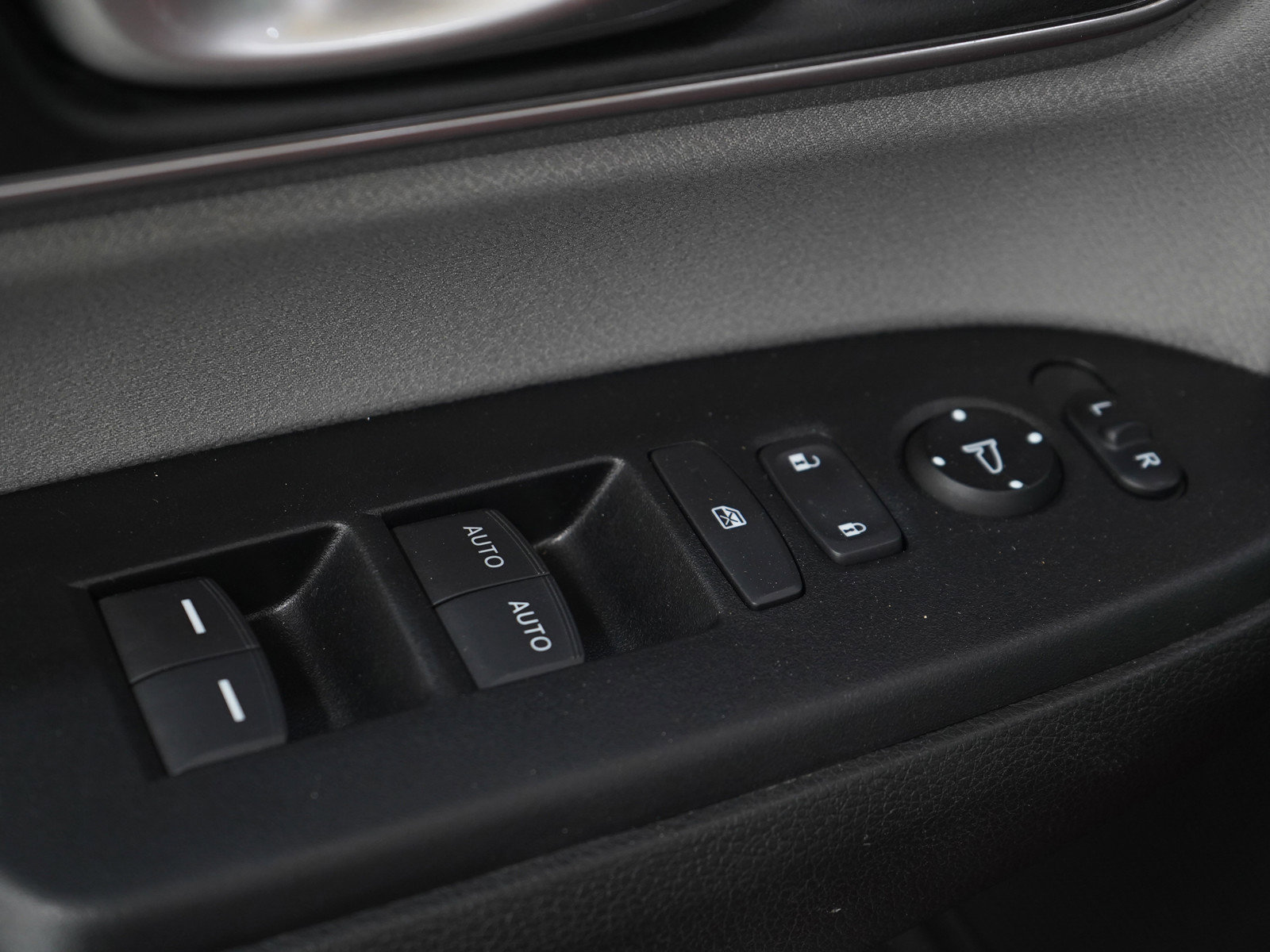 Used 2021 Honda CR-V EX image 20