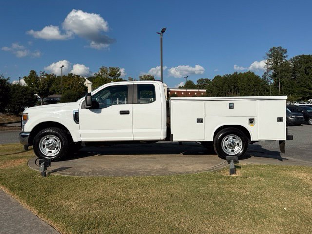 Used 2021 Ford F350 XL w/ Power Equipment Group RWD image 4