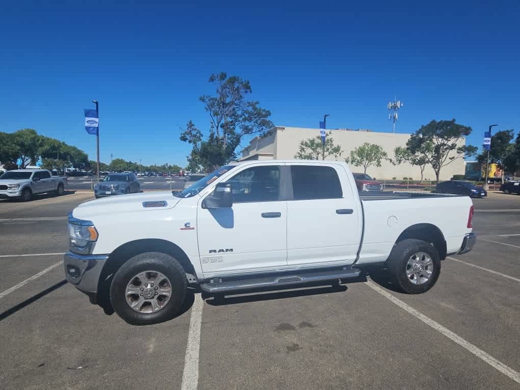 Used 2024 RAM 2500 Big Horn w/ Off Road Package AWD/4WD image 4
