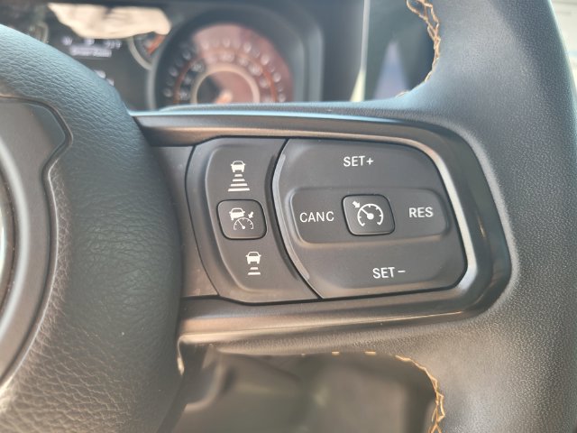 Used 2024 Jeep Wrangler Unlimited Sport AWD/4WD image 27