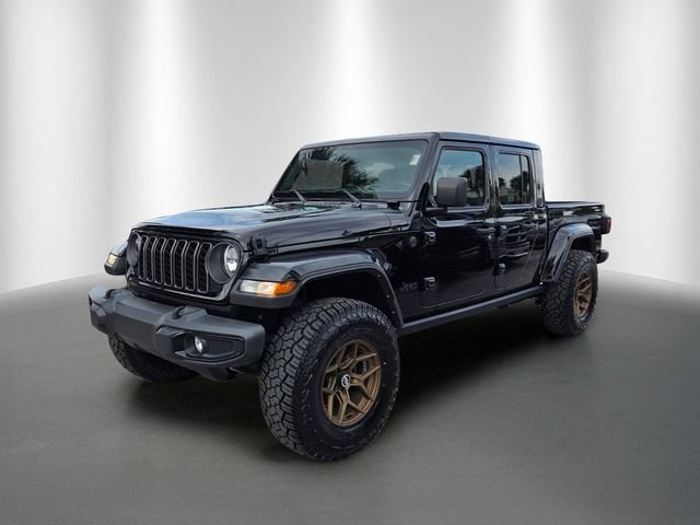 Used 2024 Jeep Gladiator Sport AWD/4WD image 2