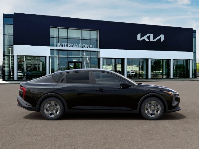 New 2026 Kia K4 FWD image 7
