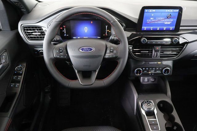 New 2026 Ford Escape ST-Line FWD image 18