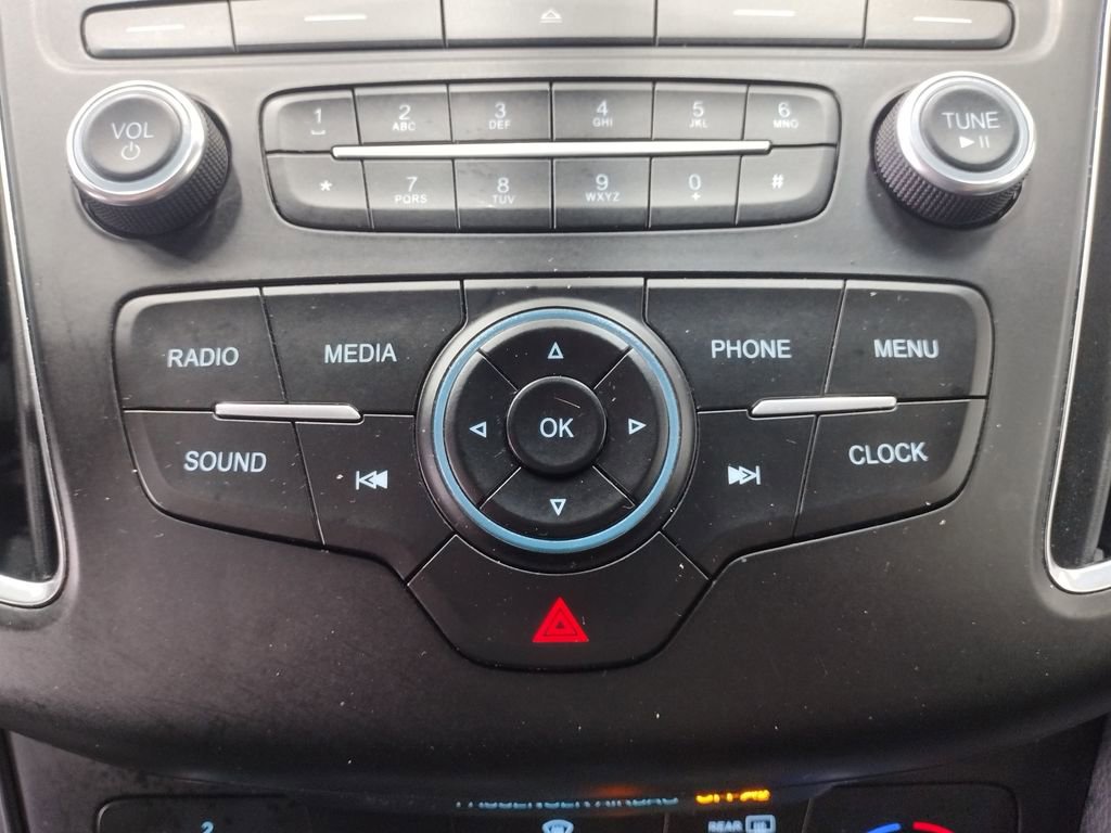 Used 2017 Ford Focus ST image 28