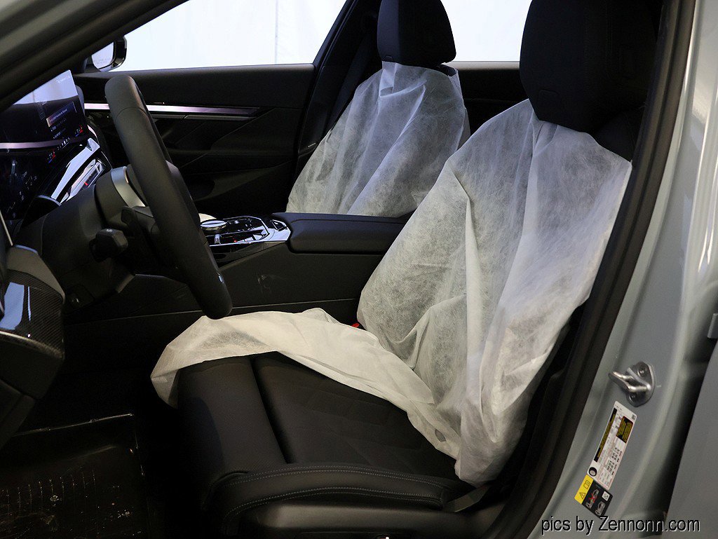Used 2026 BMW i5 eDrive40 w/ M Sport Package AWD/4WD image 10
