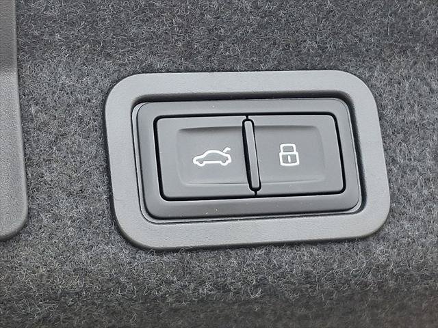Certified 2025 Audi S6 Prestige AWD/4WD image 31