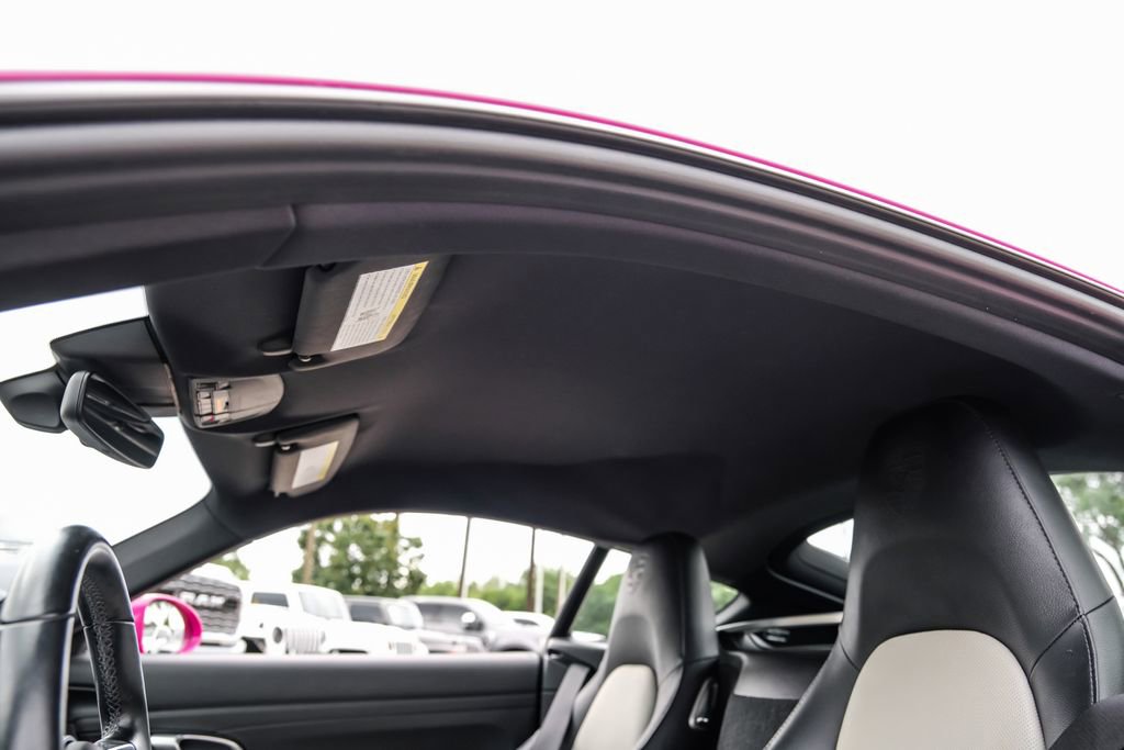 Used 2022 Porsche 718 Cayman RWD image 38