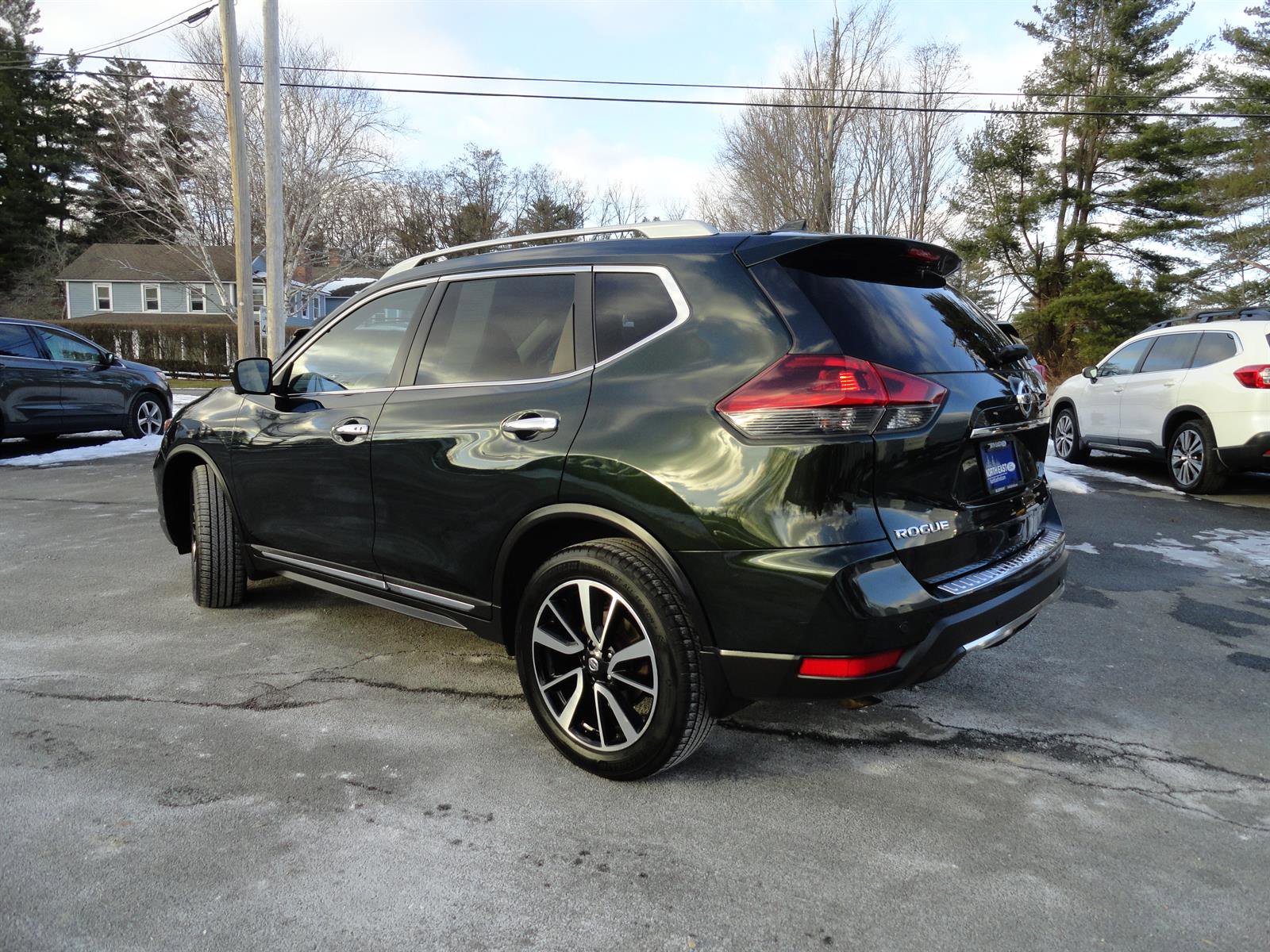Used 2020 Nissan Rogue SL w/ Premium Package image 7