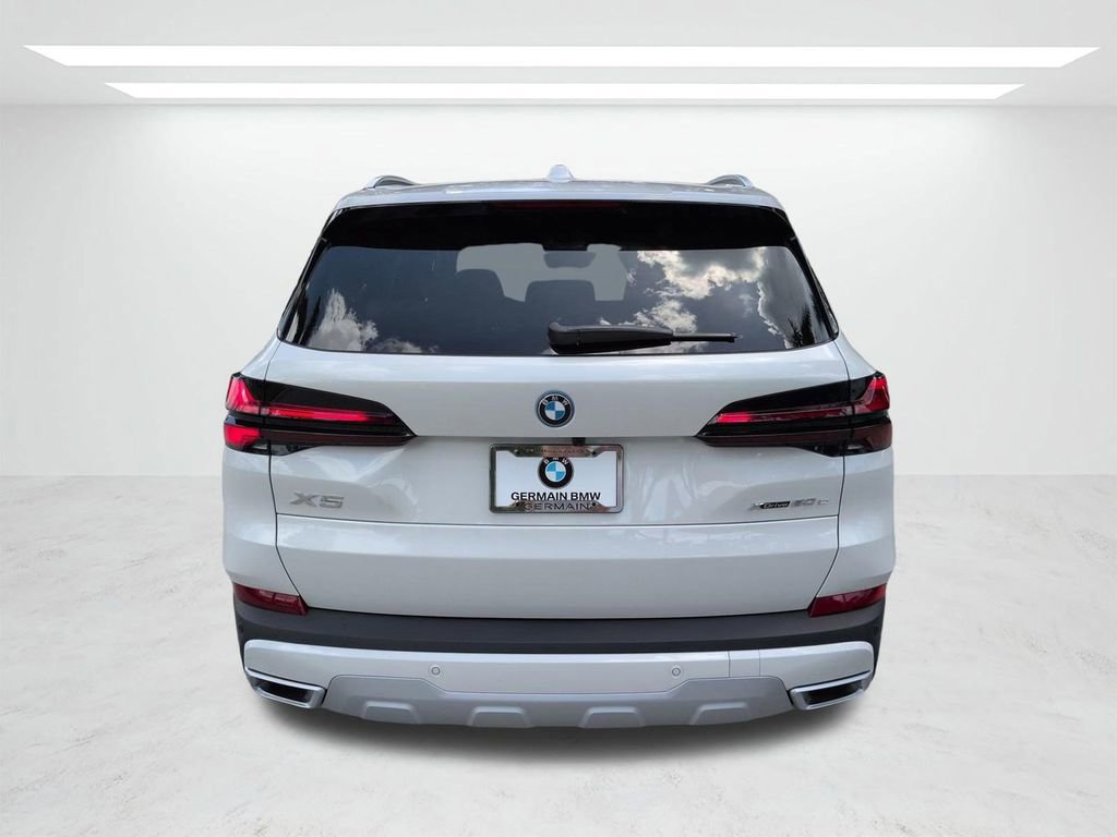 New 2026 BMW X5 xDrive50e w/ Executive Package image 5