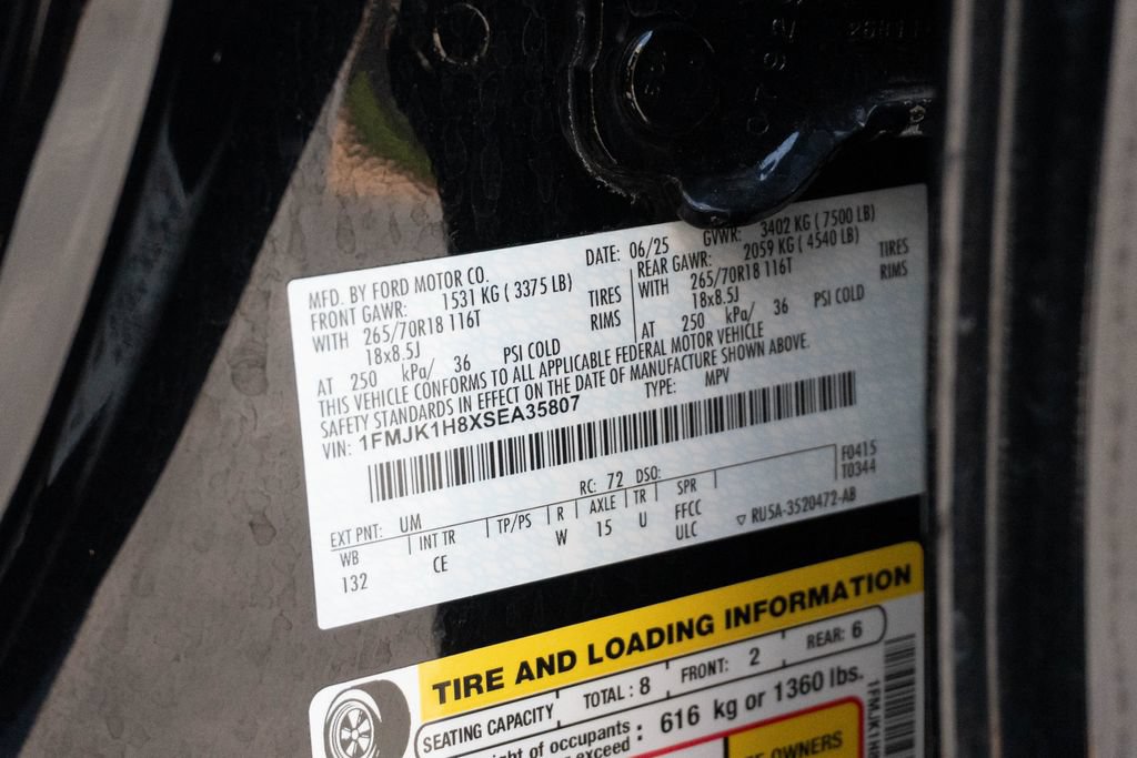 Used 2025 Ford Expedition Max Active RWD image 42