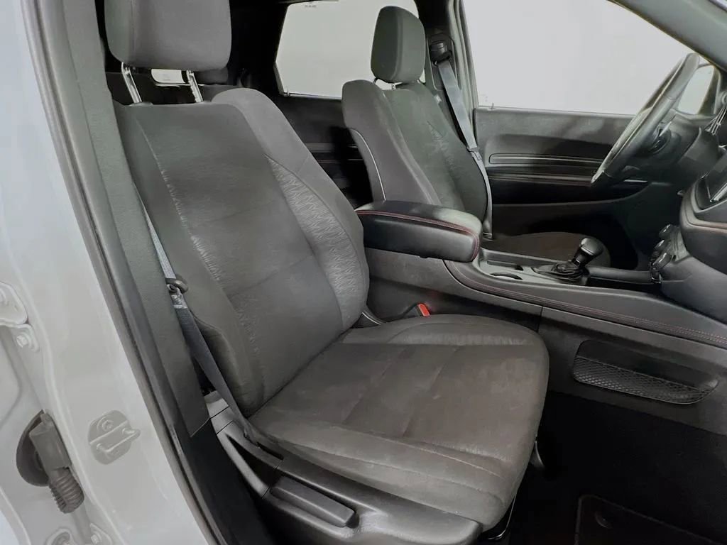 Used 2023 Dodge Durango GT image 30