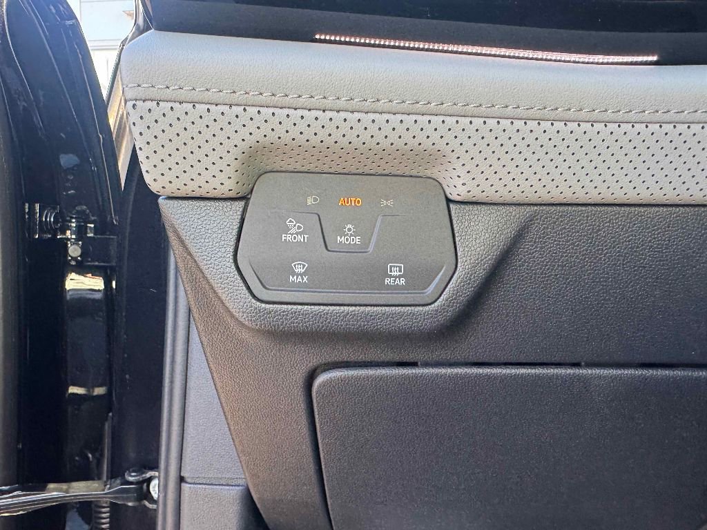 New 2026 Volkswagen Atlas Peak Edition image 23