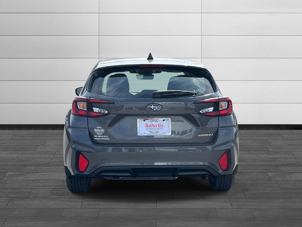 Used 2025 Subaru Impreza 2.0i image 4