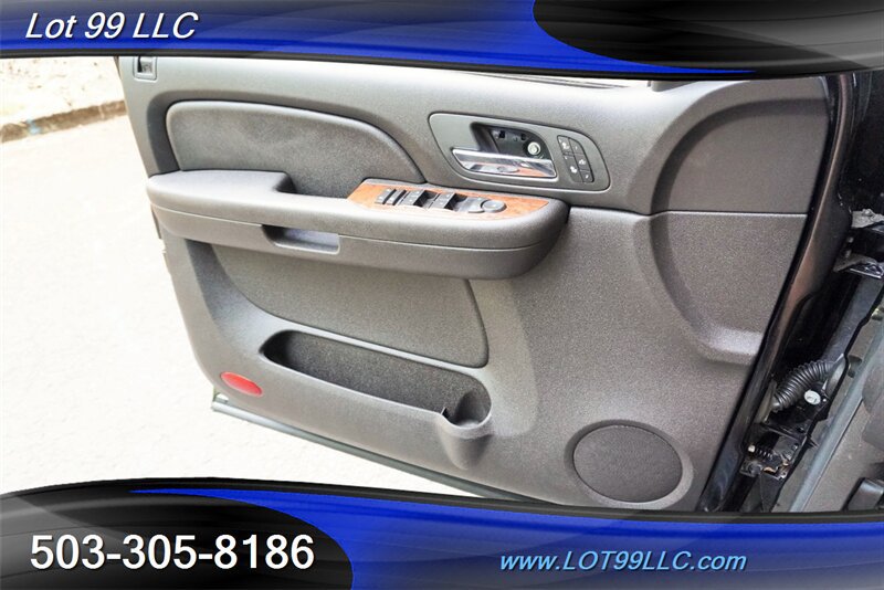 Used 2007 Chevrolet Silverado 2500 LTZ w/ Suspension Package, Off-Road AWD/4WD image 26