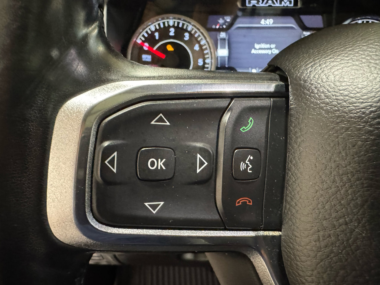 Used 2019 RAM 1500 Laramie image 29