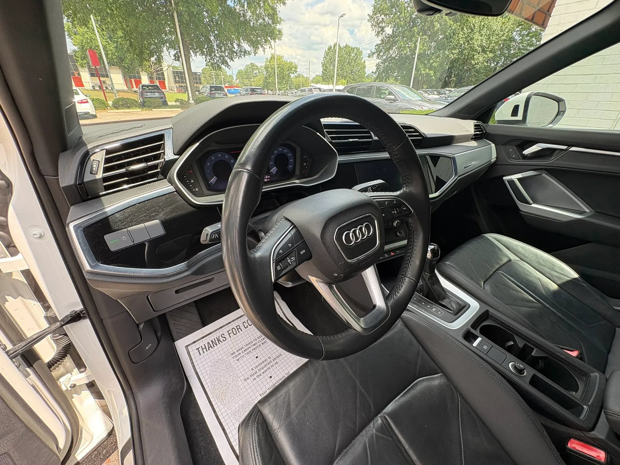 Used 2020 Audi Q3 2.0T Premium w/ Convenience Package AWD/4WD image 27