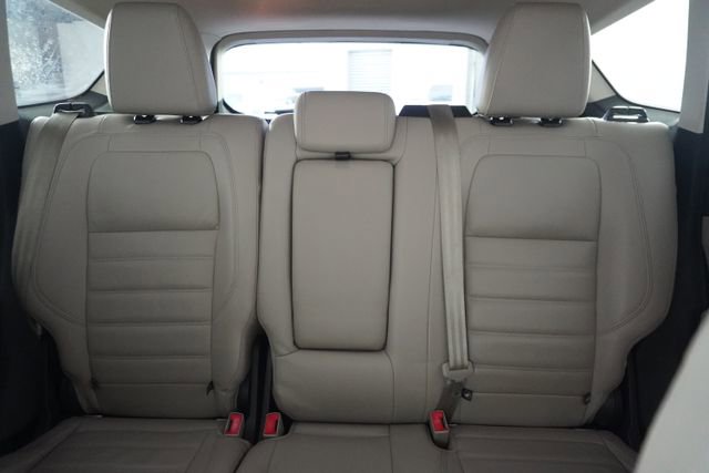 Used 2017 Ford Escape Titanium image 32