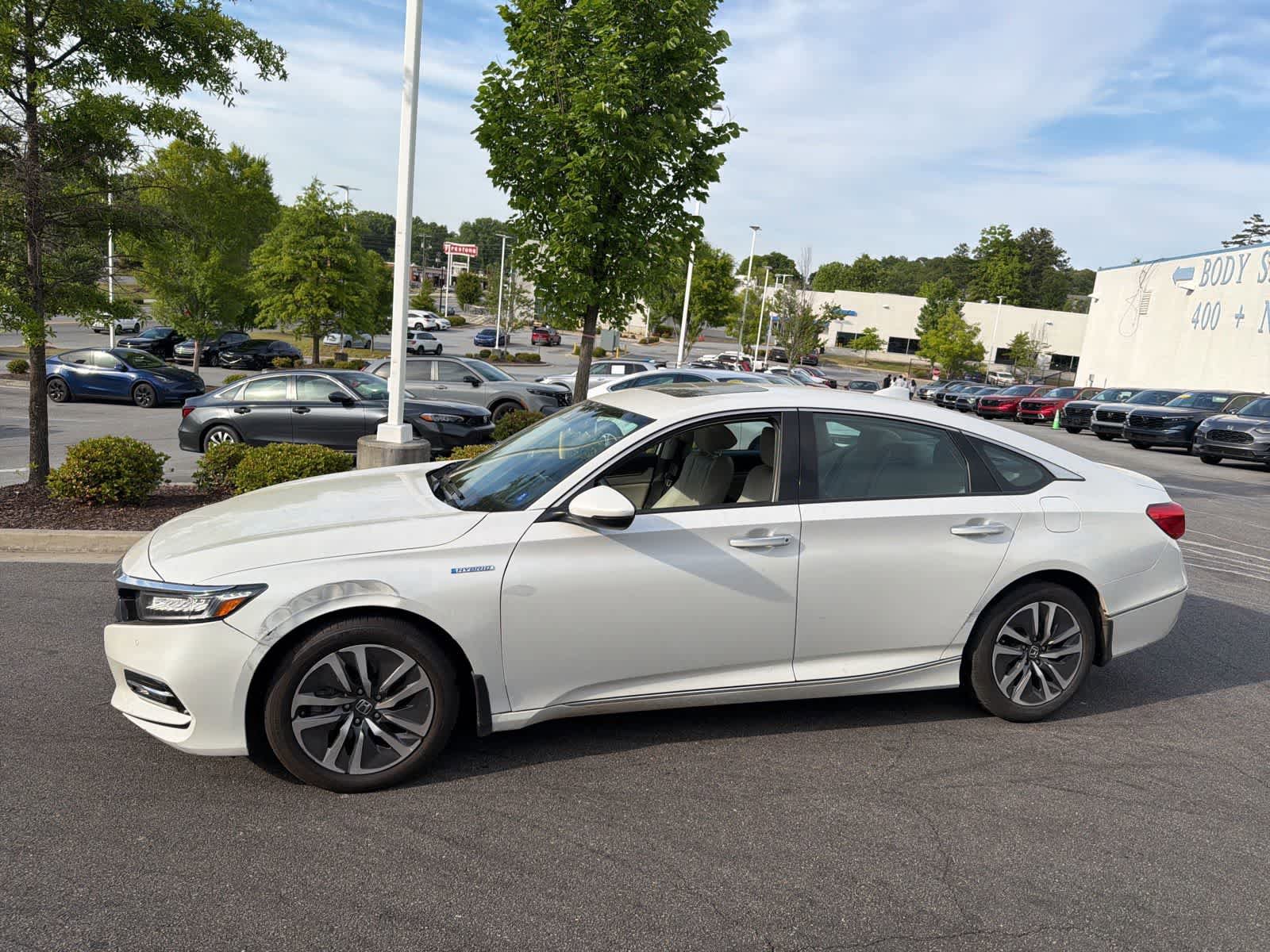 Used 2019 Honda Accord Touring image 5