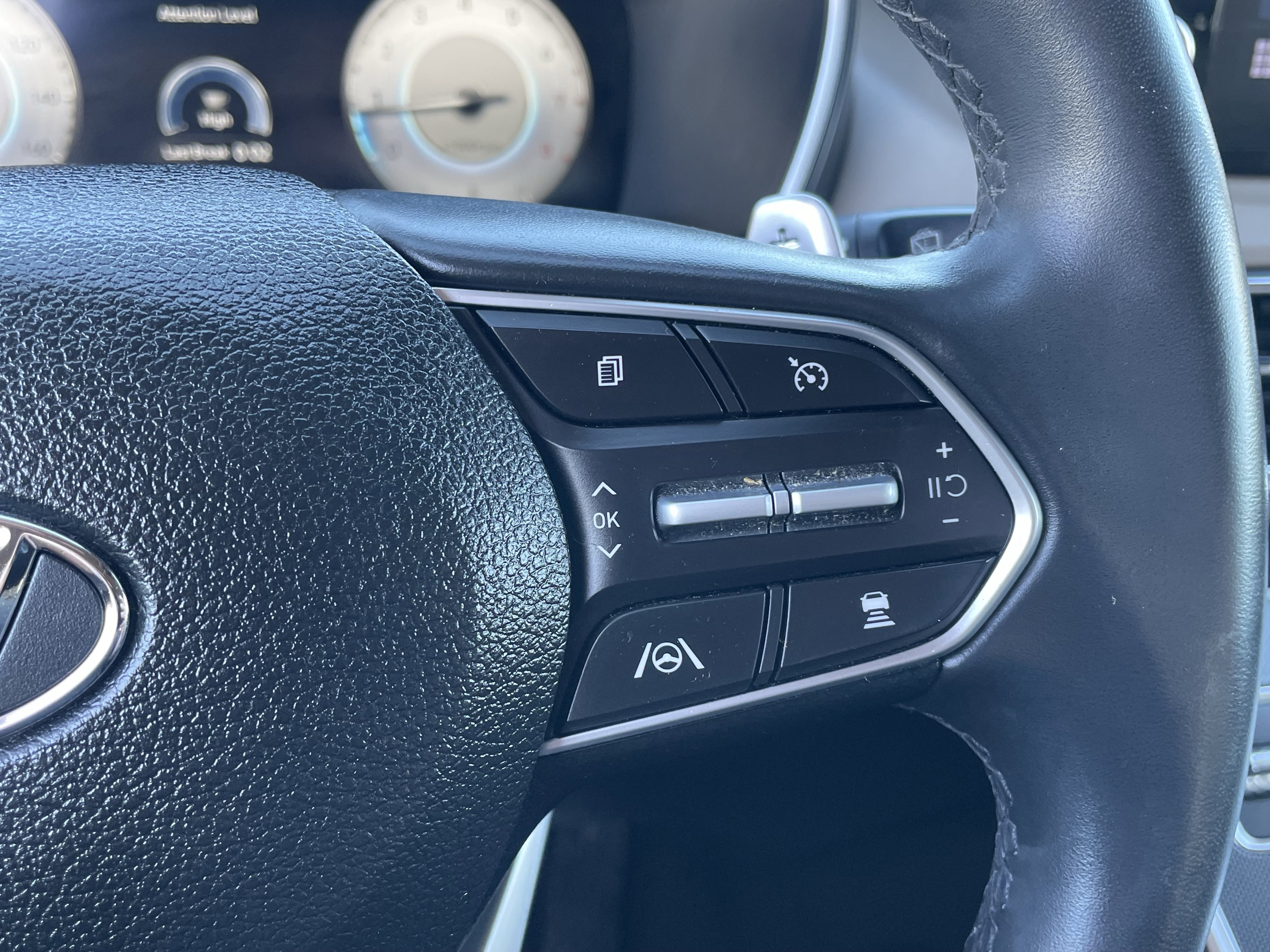 Used 2022 Hyundai Santa Fe SEL w/ Convenience Package image 28