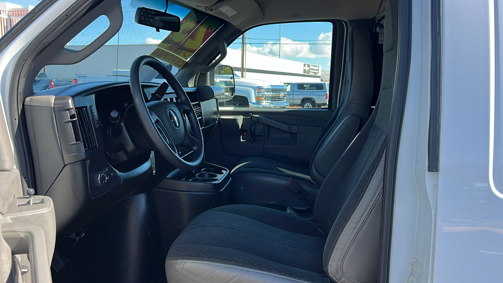 Certified 2023 Chevrolet Express 2500 w/ Driver Convenience Package image 27