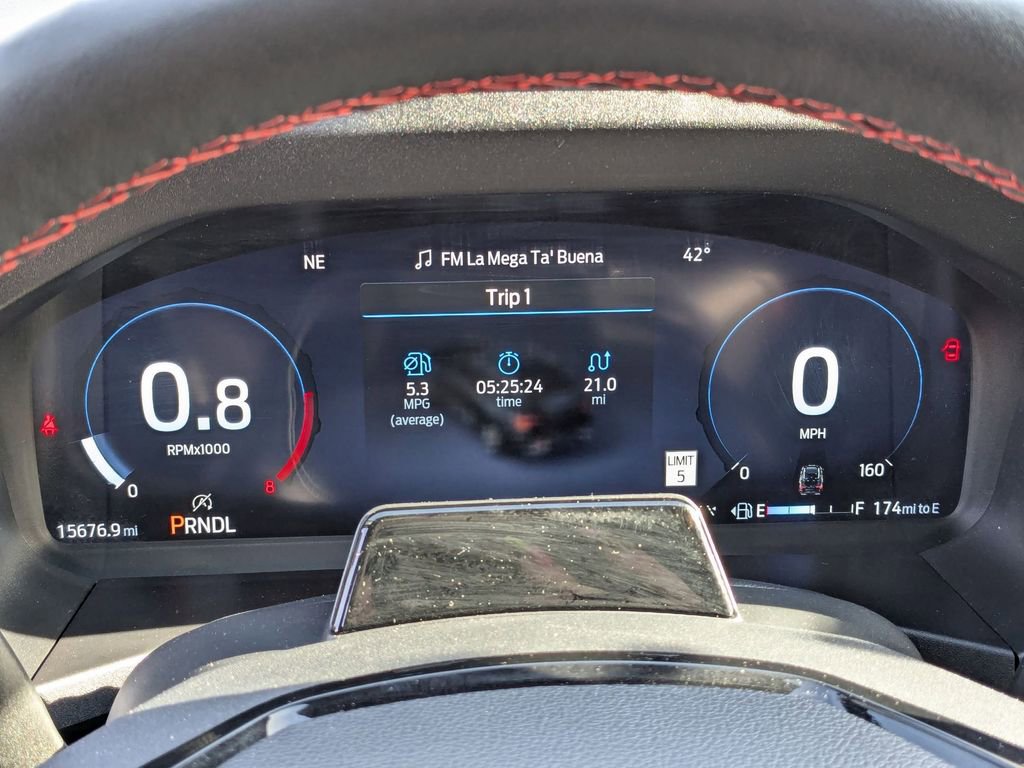 Used 2025 Ford Explorer ST-Line w/ ST-Line Street Pack AWD/4WD image 20