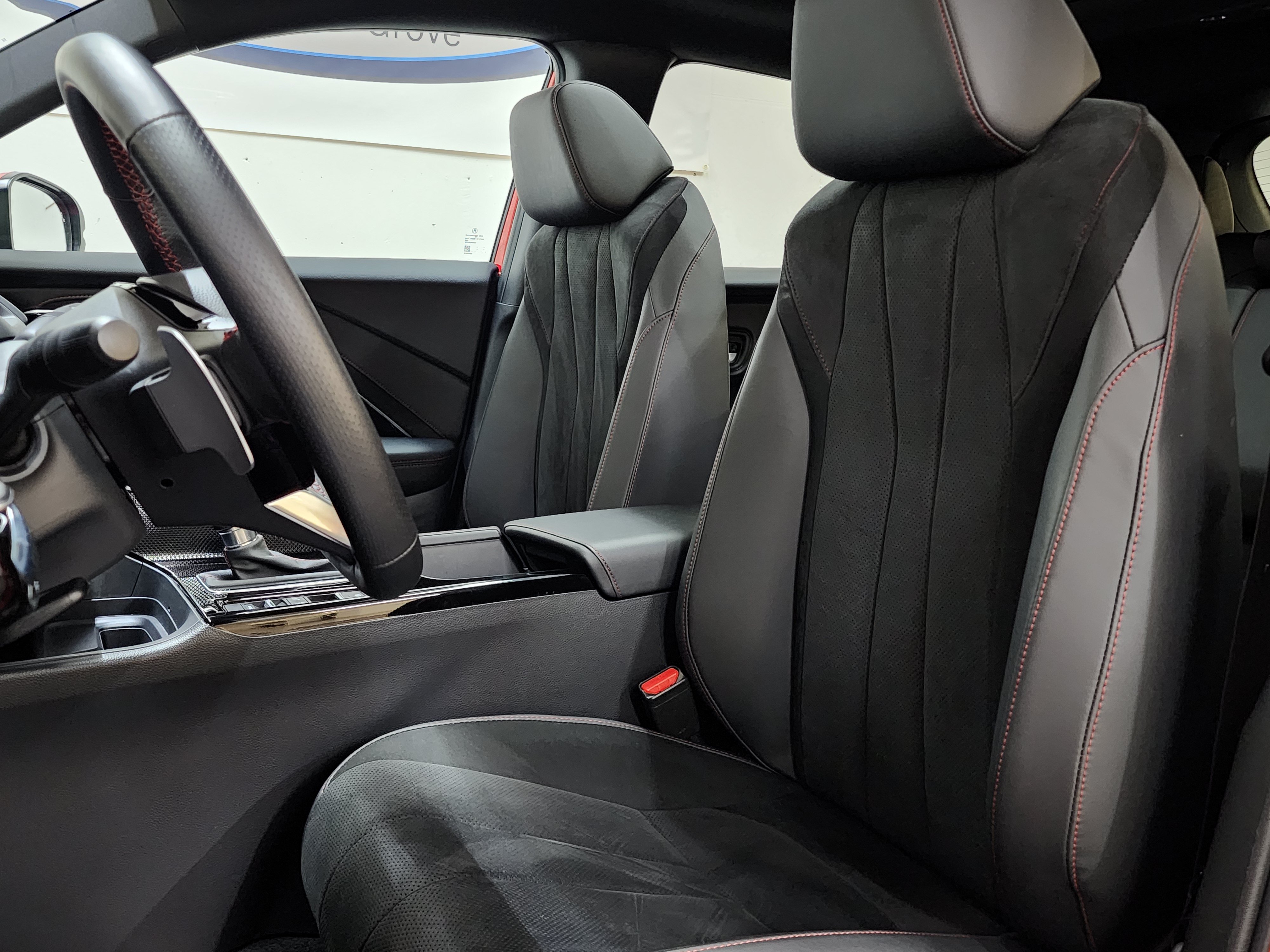 Certified 2025 Acura ADX A-Spec AWD/4WD image 15