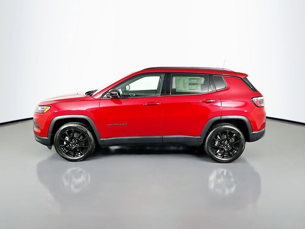 New 2026 Jeep Compass Latitude image 4
