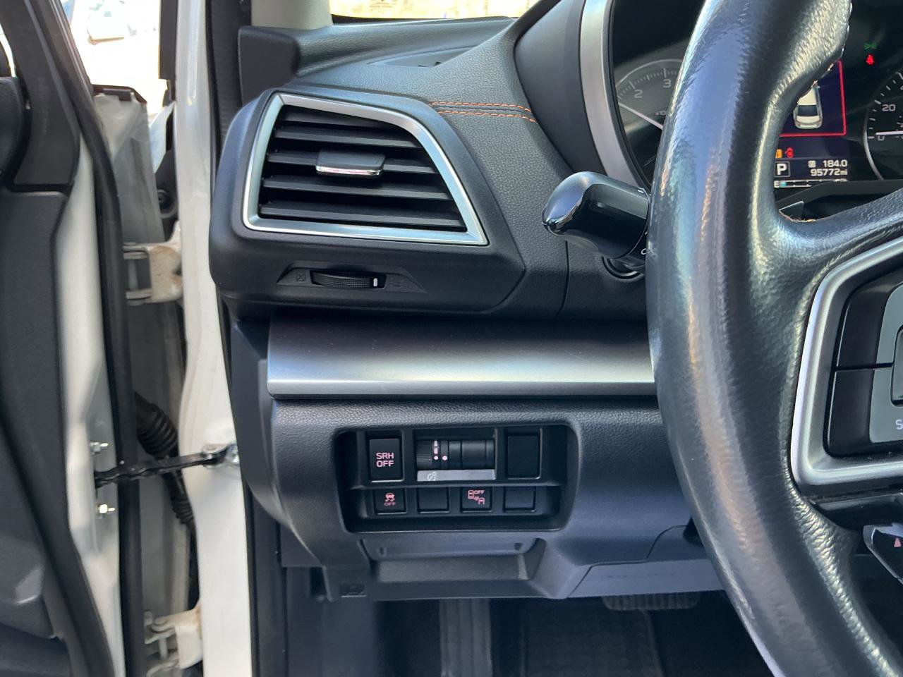 Used 2019 Subaru Crosstrek 2.0i Limited AWD/4WD image 11