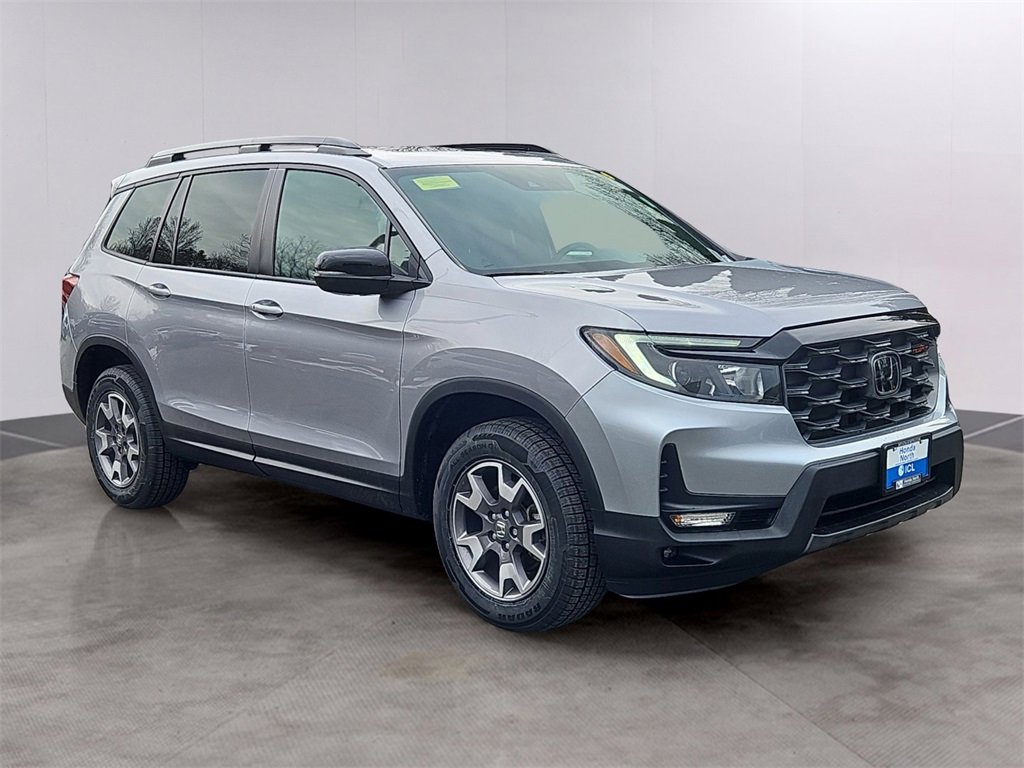 Certified 2022 Honda Passport TrailSport image 3