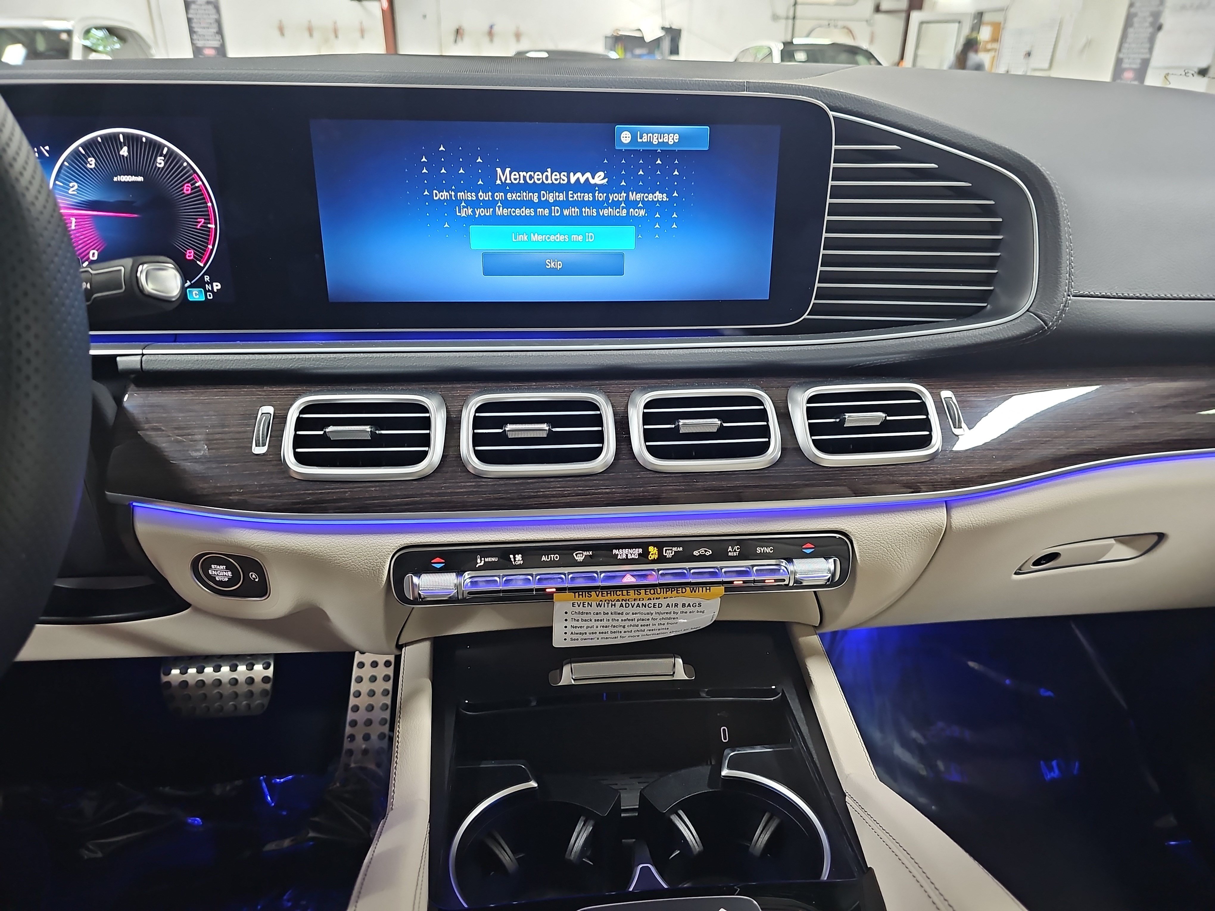 New 2026 Mercedes-Benz GLS 450 4MATIC image 22