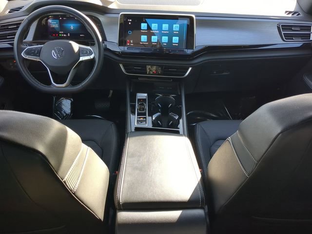 Certified 2024 Volkswagen Atlas Cross Sport SE image 14