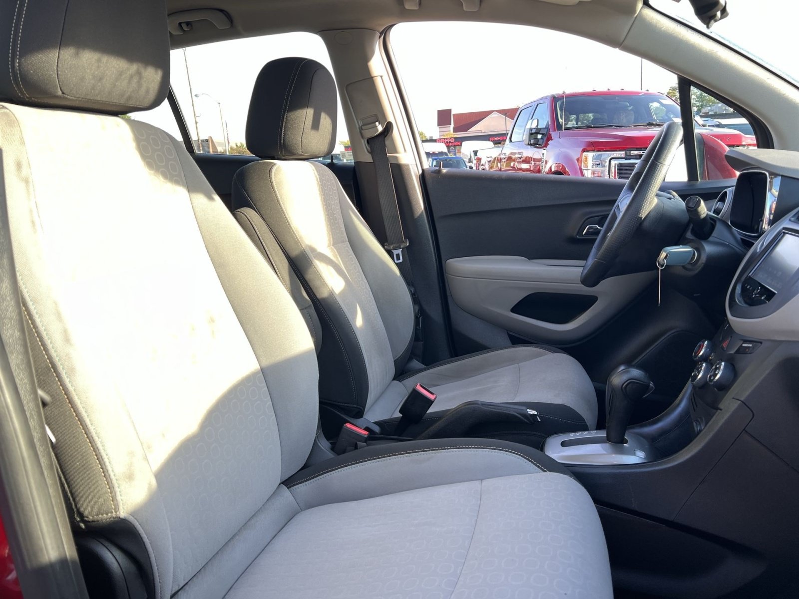 Used 2015 Chevrolet Trax LS w/ LPO, Protection Package FWD image 25