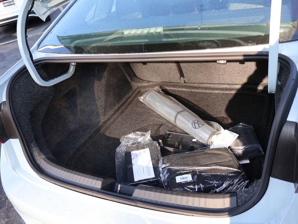 New 2026 Volkswagen Jetta SE image 18