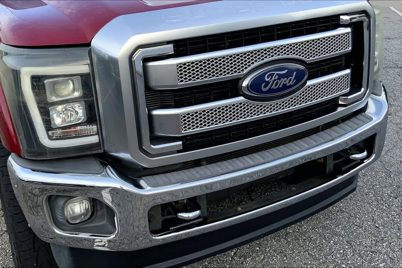 Used 2015 Ford F250 Platinum w/ FX4 Off-Road Package AWD/4WD image 28