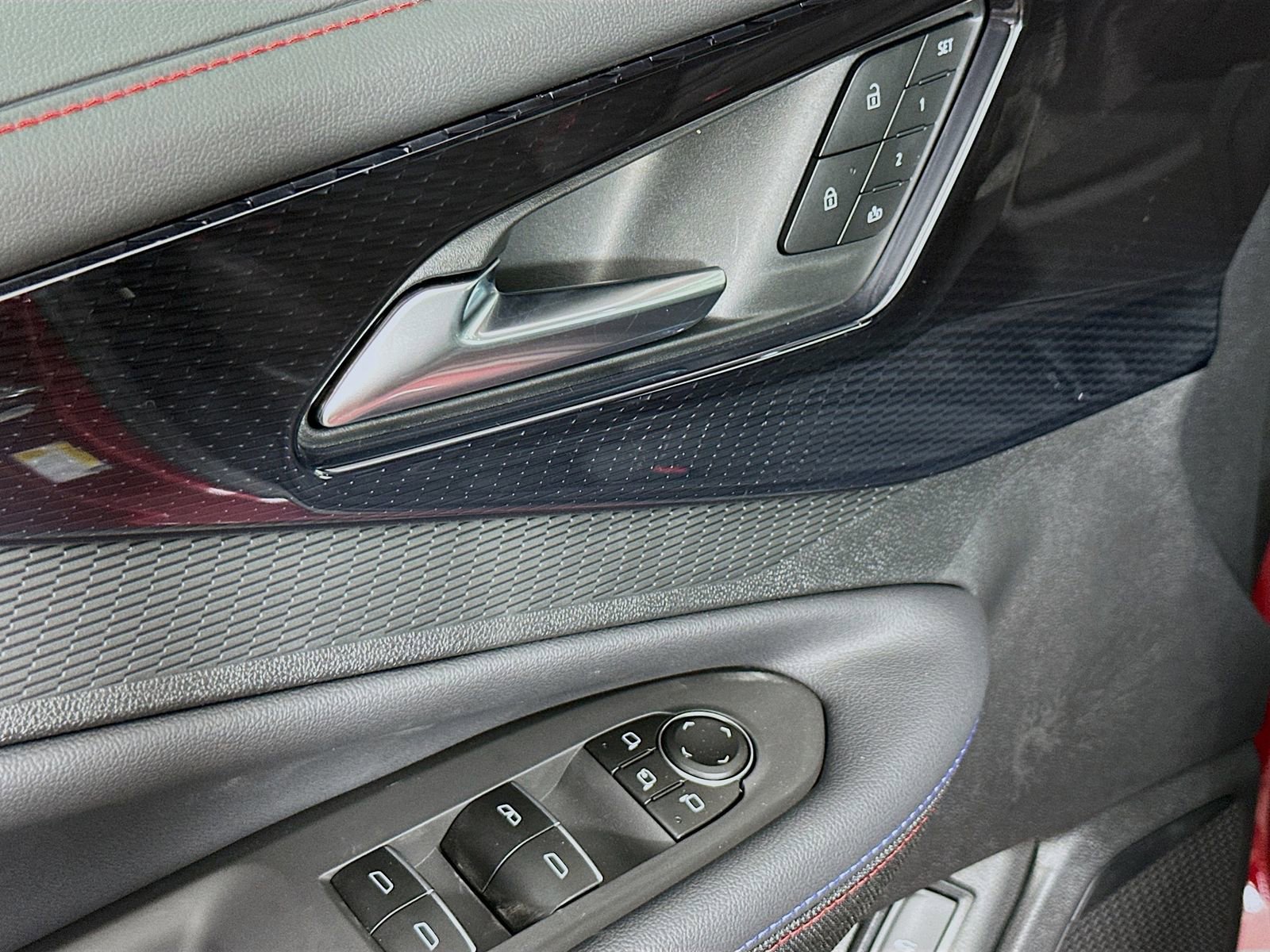 New 2026 Chevrolet Blazer EV RS AWD/4WD image 18