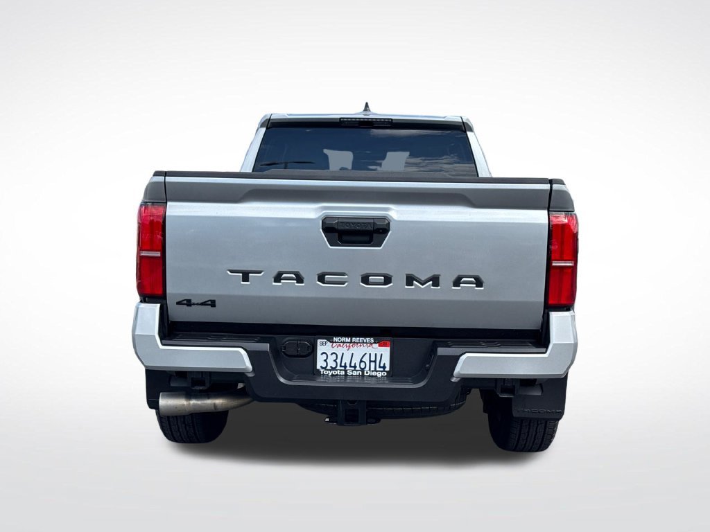 Used 2025 Toyota Tacoma TRD Sport AWD/4WD image 12