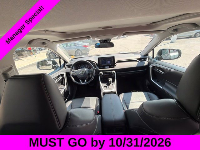 Used 2022 Toyota RAV4 XLE Premium FWD image 36