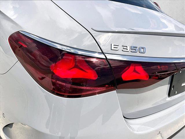 New 2026 Mercedes-Benz E 350 4MATIC Sedan image 27